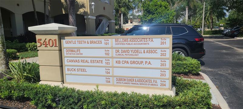 Office for Sale in  Florida 33067